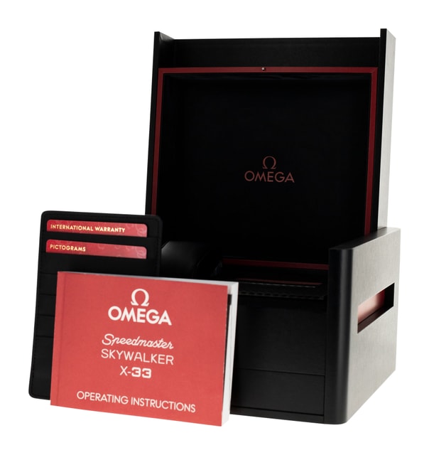 Omega Speedmaster Skywalker X-33 318.90.45.79.01.001 Image 4